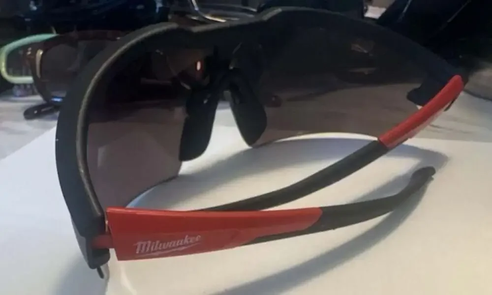 Milwaukee Tinted Performance Safety Glasses with Anti-Scratch Lenses